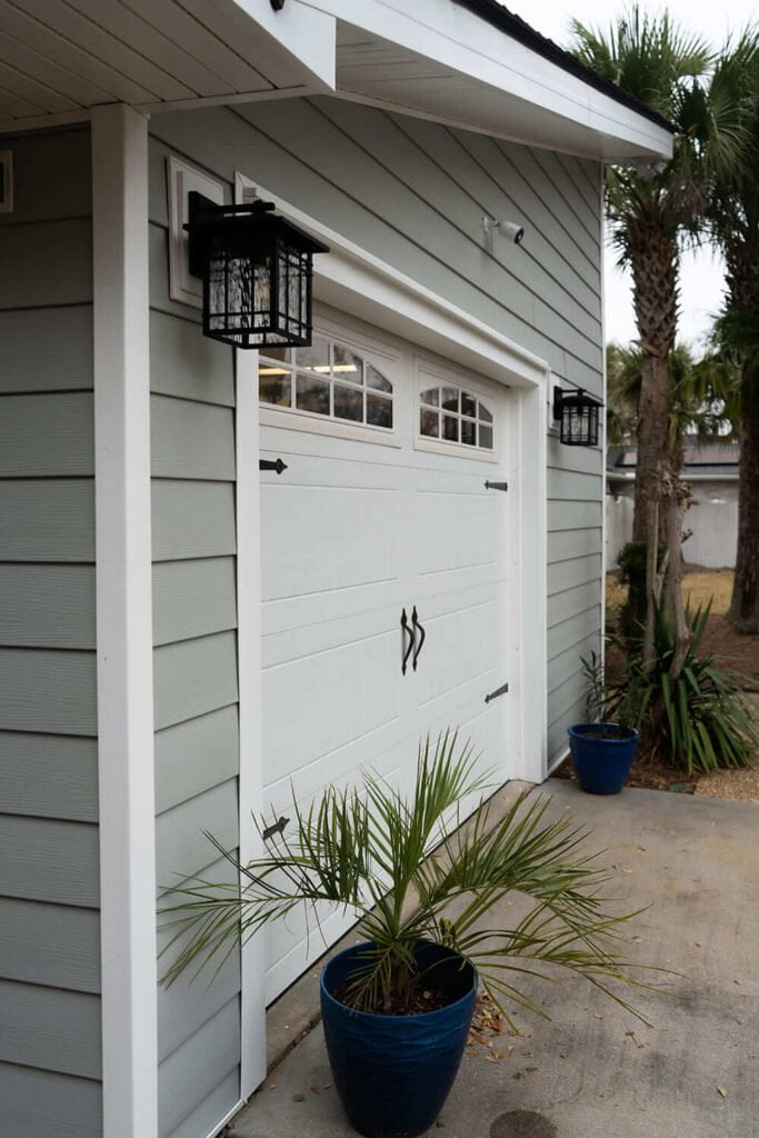 Displaying bright exterior project with refreshed finishes